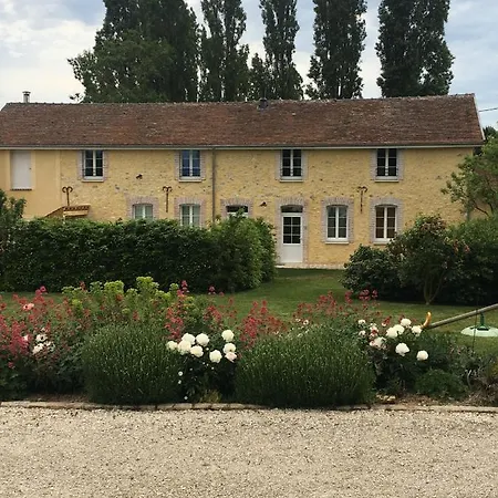 Demeure Des Pothieres Bed & Breakfast