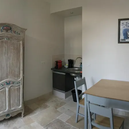 Demeure Des Pothieres فندق مبيت وإفطار 3*