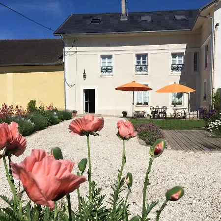 Demeure Des Pothieres Bed and breakfast