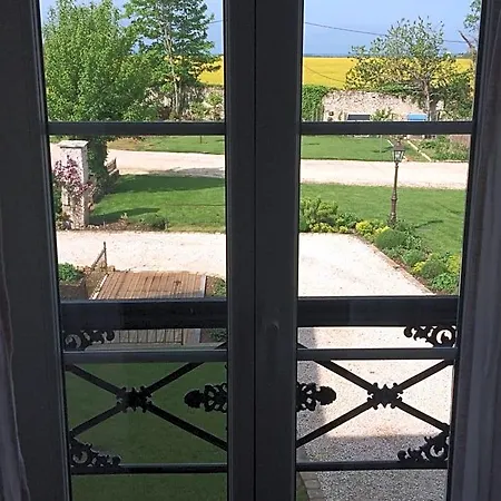 Demeure Des Pothieres Bed & Breakfast