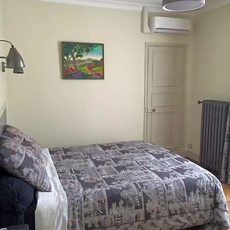 Bed & Breakfast Demeure Des Pothieres 3*