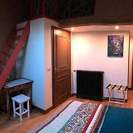 Bed & Breakfast Demeure Des Pothieres 3*