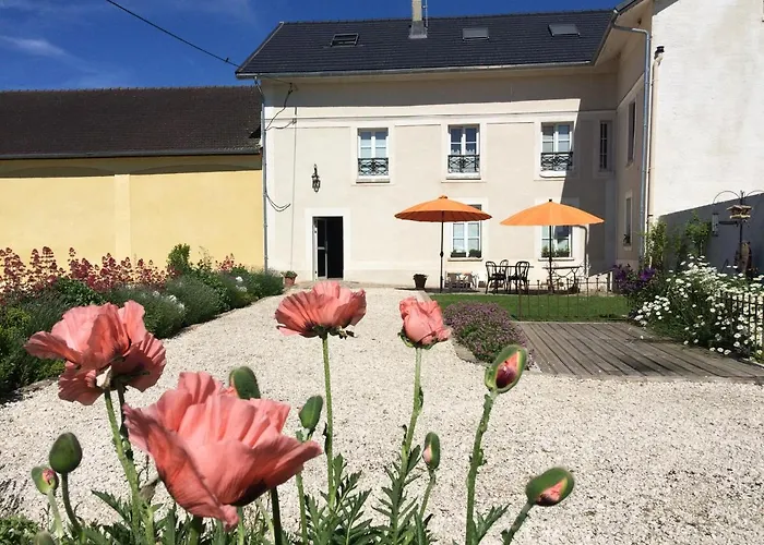 Demeure Des Pothières Couette-café